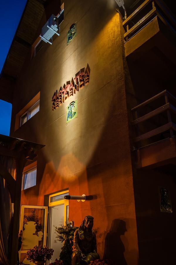 Cleopatra Residence Iasi Luaran gambar